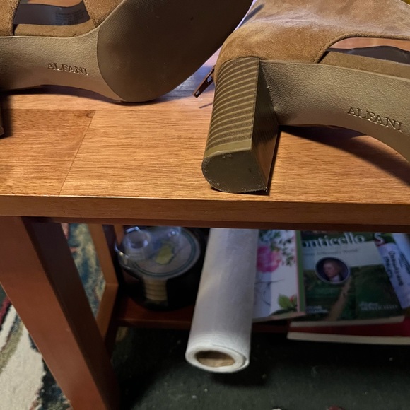 Leather upper Alfani peep toe booties - Picture 5 of 11